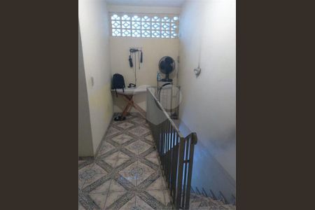 9_photo/94cef5b4f9.49c40a4e0c1b1036-ATLAS-b7a71451-7e4b-4675-89d1-7cf9365f8f9a.jpg de casa à venda com 4 quartos, 82m² em Vila Nova Galvão, São Paulo