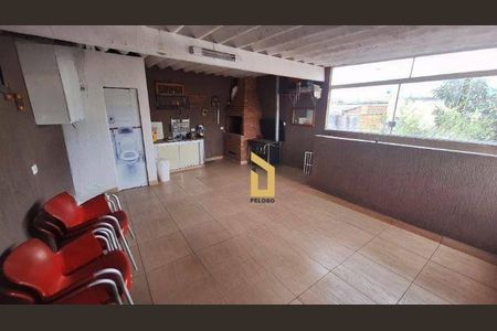 4_photo/94cef5b80d.621ee2e78907adfc-ATLAS-85bf1390-33a9-4c8f-af5f-bec717d2d71d.jpg de casa à venda com 2 quartos, 98m² em Vila Nova Carolina, São Paulo