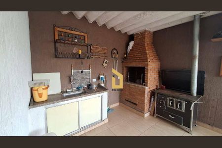 4_photo/94cef5b80d.621ee2e78907adfc-ATLAS-ffe10ee8-fe05-4458-a477-ef871790ec44.jpg de casa à venda com 2 quartos, 98m² em Vila Nova Carolina, São Paulo