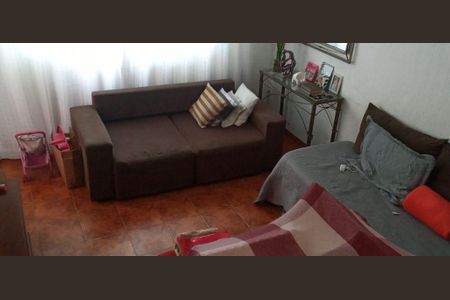 3_photo/94cef5bd7f.7b14635dc7f45449-ATLAS-3c8a97b8-f38f-4b30-9e3c-839a79622da5.jpg de casa à venda com 2 quartos, 68m² em Jardim Modelo, São Paulo