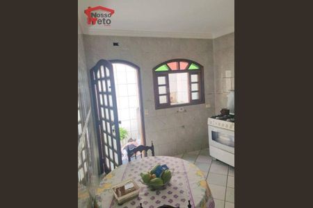 11_photo/94cefc1c4f.0176ad22bcbf6d3f-ATLAS-d1b49d6a-0205-4e30-ae8a-162e3881fa26.jpg de casa à venda com 3 quartos, 120m² em Conjunto Habitacional Turistica, São Paulo