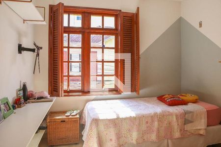 21_photo/94cefc1f8d.bb2cfda027800a9a-ATLAS-930df32f-2323-49d1-9123-fb9d672fda3c.jpg de casa à venda com 4 quartos, 168m² em Vila Jaraguá, São Paulo