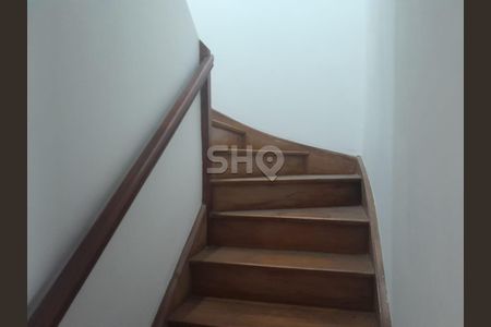 5_photo/94cefc1fb3.598c66e7e5047e83-ATLAS-2a11d377-9c5b-407e-bbdb-00ffda5b8969.jpg de casa à venda com 2 quartos, 64m² em Vila Jaraguá, São Paulo