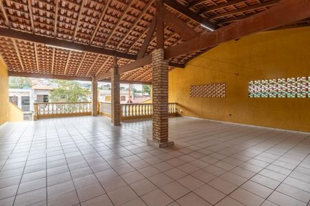 3_photo/94cefc2cd9.52e3877ddef8048b-ATLAS-226a97d2-95df-4c4d-8761-932a792d3167.jpg de casa à venda com 3 quartos, 225m² em Três Montanhas, Osasco