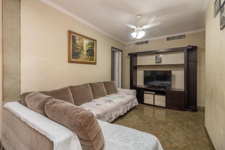 10_photo/94cefc2cd9.52e3877ddef8048b-ATLAS-90f83c8b-d078-41bd-9495-dd7f23aed279.jpg de casa à venda com 3 quartos, 293m² em Três Montanhas, Osasco