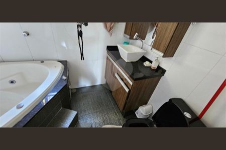 11_photo/94cefc2cdd.445c0bca81181d7a-ATLAS-8b2a11d0-b38e-4614-9ea7-17c6e387251b.jpg de casa para alugar com 3 quartos, 250m² em Três Montanhas, Osasco