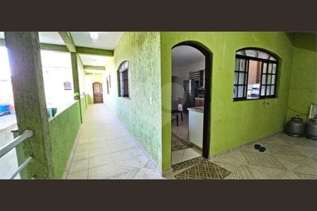 73_photo/94cefc2cdd.445c0bca81181d7a-ATLAS-bdfce081-d5c3-4fd5-9cab-d837a3bb30f7.jpg de casa à venda com 3 quartos, 250m² em Três Montanhas, Osasco
