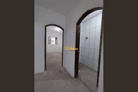 79_photo/94cefd1ab3.42fc04046762a4be-ATLAS-597e547e-2e4d-41ad-835a-7766f6b6c593.jpg de casa para alugar com 8 quartos, 200m² em Anhanguera, São Paulo