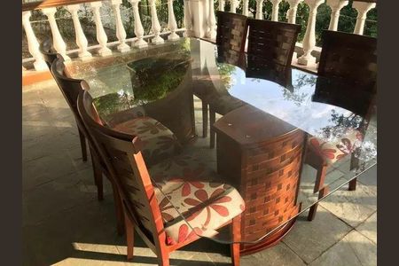 2_photo/94cefdd18f.ceff8192393c33de-ATLAS-2f87dffb-92e5-47a6-aac3-0acfa1215c51.jpg de casa à venda com 5 quartos, 500m² em Três Montanhas, Osasco