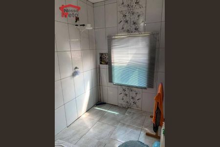 6_photo/94cefdd22b.74a96c0b2c4b8c29-ATLAS-8a0bd925-9179-4c74-9b79-050321ec6384.jpg de casa à venda com 3 quartos, 300m² em Três Montanhas, Osasco