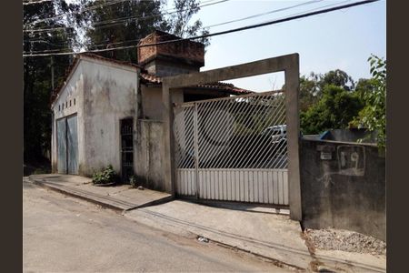 10_photo/94cefdd22b.74a96c0b2c4b8c29-ATLAS-ff9e7447-c5c3-4267-b893-4b252af514d3.jpg de casa à venda com 3 quartos, 300m² em Três Montanhas, Osasco