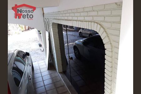 10_photo/94cefdd3b1.23351eba74f1df34-ATLAS-5e56c8d4-28b1-4e82-9af0-6b3063b4fd1d.jpg de casa à venda com 3 quartos, 367m² em Três Montanhas, Osasco