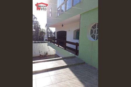 2_photo/94cefdd3b1.23351eba74f1df34-ATLAS-95e0a26c-801c-4fed-a4c8-2622d0cdb3c4.jpg de casa à venda com 3 quartos, 367m² em Três Montanhas, Osasco