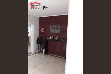 8_photo/94cefdd3b1.23351eba74f1df34-ATLAS-a75491c5-9cd7-434f-8d53-8c02a4faaab3.jpg de casa à venda com 3 quartos, 367m² em Três Montanhas, Osasco