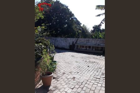 9_photo/94cefdd3b1.23351eba74f1df34-ATLAS-ca946300-e1b6-4756-b42e-d8fd0dc8db36.jpg de casa à venda com 3 quartos, 367m² em Três Montanhas, Osasco