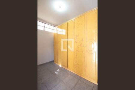 37_photo/94cefddb9d.42c91628abb04e14-ATLAS-1373594d-e95b-4603-9c96-435151c21043.jpg de casa à venda com 3 quartos, 200m² em Parque Imperial, Barueri