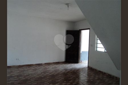 1_photo/94cefddb9d.ec49f0f9d32ca07b-ATLAS-0247caec-dd9a-4097-a4a0-dd2b418d5297.jpg de casa à venda com 3 quartos, 200m² em Parque Imperial, Barueri