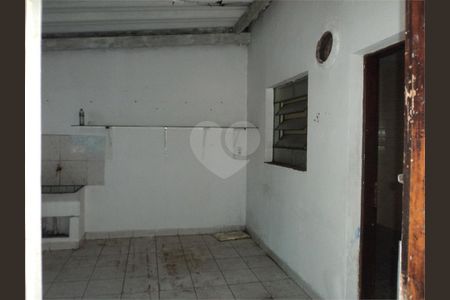 10_photo/94cefddb9d.ec49f0f9d32ca07b-ATLAS-e6dff72d-db95-471f-9ec4-a9fe625a7979.jpg de casa à venda com 3 quartos, 200m² em Parque Imperial, Barueri