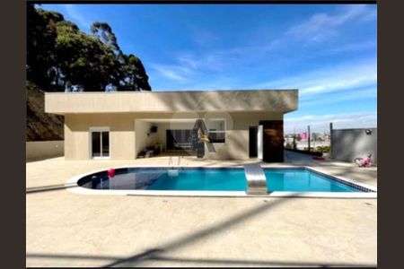 11_photo/94cefde317.92bd7eb76981e119-ATLAS-5780a24e-e75b-4b8c-83ec-a7bd56e7851b.jpg de casa à venda com 5 quartos, 586m² em Residencial Tambore, Barueri