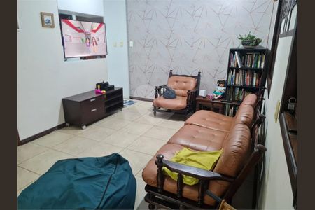 6_photo/94cefde673.d70e7eae2b930113-ATLAS-0773d1a4-bb1d-4eee-8b8b-fa9f526d75a8.jpg de casa à venda com 4 quartos, 250m² em Parque Imperial, Barueri