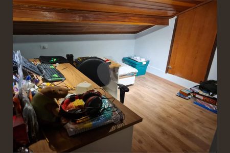 11_photo/94cefde673.d70e7eae2b930113-ATLAS-32ebd372-b04d-4173-8308-85e25ae8f6ff.jpg de casa à venda com 4 quartos, 250m² em Parque Imperial, Barueri