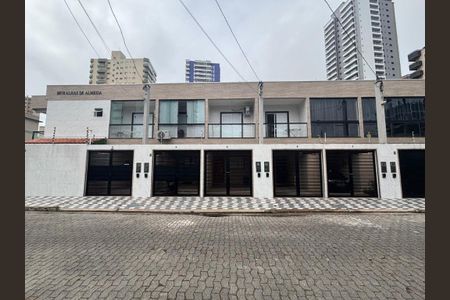 4_photo/94cefde6f9.e98ed2530eefd725-ATLAS-56bd7e26-687e-4866-b802-ce7632a7a8a2.jpg de casa à venda com 2 quartos, 72m² em Parque Imperial, Barueri