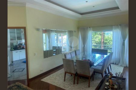 2_photo/94cefde755.80a7f3f1b00bd23a-ATLAS-c833e21d-547e-45fb-9ef1-0f997bc4181a.jpg de casa à venda com 4 quartos, 451m² em Parque Imperial, Barueri