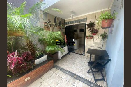 14_photo/94cefde7e5.0513c31d591cd618-ATLAS-2ea45074-d105-43dd-9100-a7f1d420e3de.jpg de casa para alugar com 3 quartos, 180m² em Parque Imperial, Barueri