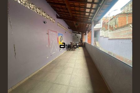 20_photo/94cefde7e5.0513c31d591cd618-ATLAS-9c3769dc-7aac-4af3-b603-ead8278410aa.jpg de casa para alugar com 3 quartos, 180m² em Parque Imperial, Barueri