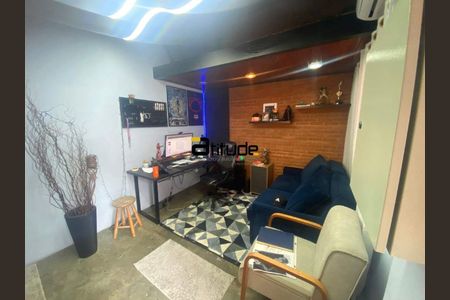 22_photo/94cefde7e5.0513c31d591cd618-ATLAS-fee88153-e27d-4cbc-b640-e7977cbeda0e.jpg de casa para alugar com 3 quartos, 180m² em Parque Imperial, Barueri