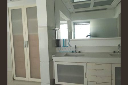 4_photo/94cefdf06b.db01357aa49deb94-ATLAS-2be20c41-9c9e-44d9-80a0-6458efb8d7cf.jpg de casa de condomínio à venda com 4 quartos, 1200m² em Residencial Tambore, Barueri