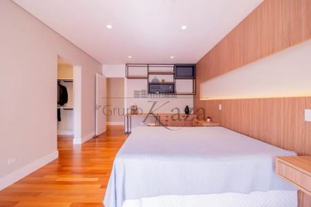 34_photo/94cefdf0ff.4751064a385b766f-ATLAS-5012696e-8e05-4b53-b47a-78aef1c2b0a1.jpg de casa à venda com 5 quartos, m² em Residencial Tambore, Barueri