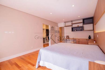 37_photo/94cefdf0ff.4751064a385b766f-ATLAS-b3d4c8d5-7939-4b81-96df-2770950d0f73.jpg de casa à venda com 5 quartos, m² em Residencial Tambore, Barueri