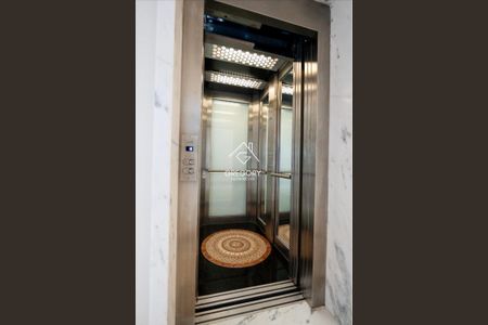 11_photo/94cefdf15d.2c445d7a253e7411-ATLAS-7156e243-a67d-4a34-ba75-d4ef77d10cd3.jpg de casa à venda com 4 quartos, 1500m² em Tamboré, Barueri