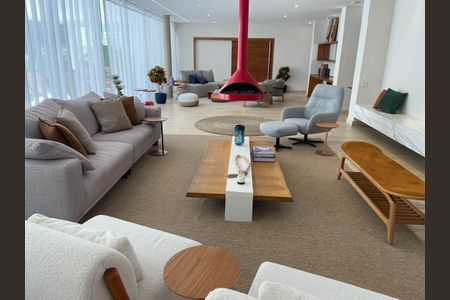 9_photo/94cefdf3f9.ceff8192393c33de-ATLAS-7e09bc0a-3de0-4aeb-8b6c-af542da79339.jpg de casa à venda com 5 quartos, 1500m² em Residencial Tambore, Barueri