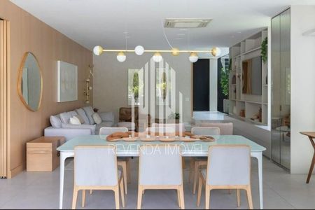 8_photo/94cefdf42b.bbd0c06dccd8b6dc-ATLAS-3d154c26-33b2-4c4b-b2c6-5ba6714a8163.jpg de casa à venda com 4 quartos, 415m² em Residencial Tambore, Barueri