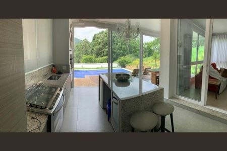 17_photo/94cefdf42b.d60ed16da6b331d7-ATLAS-834dd008-362a-43d7-b746-5ea6d8bb274c.jpg de casa de condomínio à venda com 4 quartos, 400m² em Residencial Tambore, Barueri