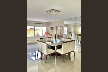 3_photo/94cefdf42d.2bea4a0de6d30832-ATLAS-17756b58-07eb-4835-bb95-a2f1d973e8e3.jpg de casa de condomínio à venda com 3 quartos, 420m² em Residencial Tambore, Barueri