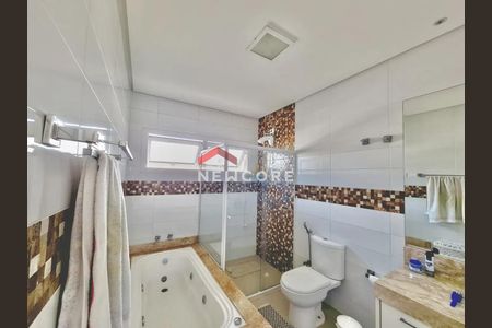 17_photo/94cefdf42d.2bea4a0de6d30832-ATLAS-c03365d5-c063-4aef-bc06-b30cc2653d86.jpg de casa de condomínio à venda com 3 quartos, 420m² em Residencial Tambore, Barueri