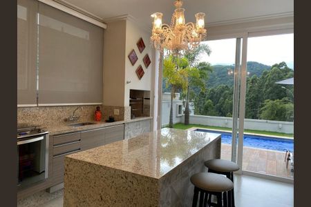 9_photo/94cefdf5c7.ceff8192393c33de-ATLAS-8ebe6280-4c09-40ef-8a54-9bf6e30e80b8.jpg de casa à venda com 4 quartos, 400m² em Residencial Tambore, Barueri