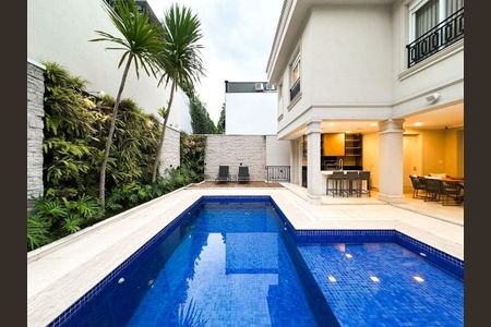 4_photo/94cefdf69b.34730a09c7934e52-ATLAS-1df74009-e213-4559-bd0e-72d7fac3d9ce.jpg de casa à venda com 4 quartos, 442m² em Residencial Tambore, Barueri