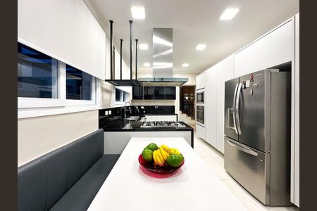 15_photo/94cefdf69b.34730a09c7934e52-ATLAS-b5be3351-25aa-4c7f-9993-5eef2ecd74f4.jpg de casa à venda com 4 quartos, 442m² em Residencial Tambore, Barueri