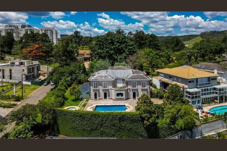 10_photo/94cefdf79b.08f922be3a726ba4-ATLAS-0daf6e87-b2b0-4a3b-bff2-593c1d99ab7b.jpg de casa para alugar com 4 quartos, 1500m² em Residencial Tambore, Barueri