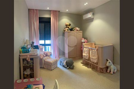 11_photo/94cefdf9bd.646fae3a1fa4a2d8-ATLAS-b847ebae-6059-4c16-988b-b8983d57dd5f.jpg de casa à venda com 6 quartos, 1260m² em Residencial Tambore, Barueri