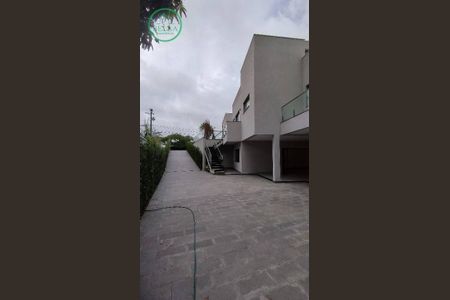 12_photo/94cefdfa8b.d1e708a2759fb1ce-ATLAS-da20eda8-410c-4f2b-8d63-322b045c5ad1.jpg de casa de condomínio à venda com 4 quartos, 874m² em Residencial Tambore, Barueri