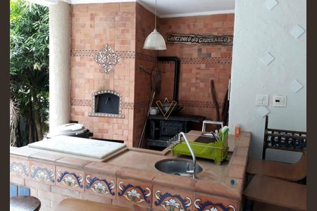 7_photo/94cefdfbf5.b5696f22bdf5eb27-ATLAS-bfbd4fe8-0cdf-4292-a13c-1b7f3d6c0e18.jpg de casa para alugar com 4 quartos, 1000m² em Residencial Tambore, Barueri