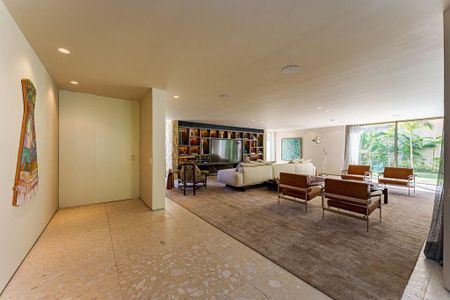 7_photo/94cefdfda5.fc3124ead6c5d417-ATLAS-ca00ecd5-5051-4756-bf7b-43ee5d010656.jpg de casa à venda com 3 quartos, 895m² em Residencial Tambore, Barueri