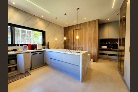 10_photo/94cefdfdbf.ae0087e932389c40-ATLAS-5a14f9e0-d2e1-4470-b3a5-43c39f2eb64b.jpg de casa à venda com 5 quartos, m² em Residencial Tambore, Barueri