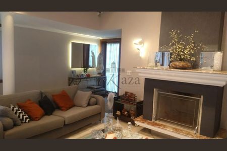 8_photo/94cefdfdc9.dc0fe4cbf304d026-ATLAS-4e3385fc-7482-41aa-a25c-75d3ed2229e5.jpg de casa à venda com 4 quartos, m² em Residencial Tambore, Barueri