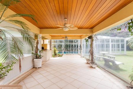 5_photo/94cefdfe0d.7e714b2c56c9b934-ATLAS-1d261f62-5a19-4bbe-9638-5c72e30b85d0.jpg de casa à venda com 4 quartos, m² em Residencial Tambore, Barueri